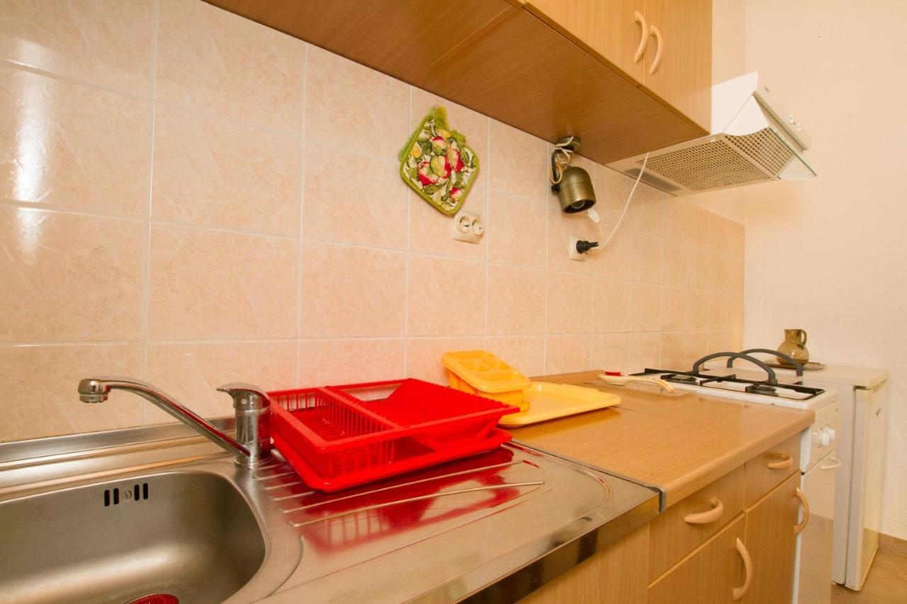 Apartment Milna 2461C Rukavac  Buitenkant foto